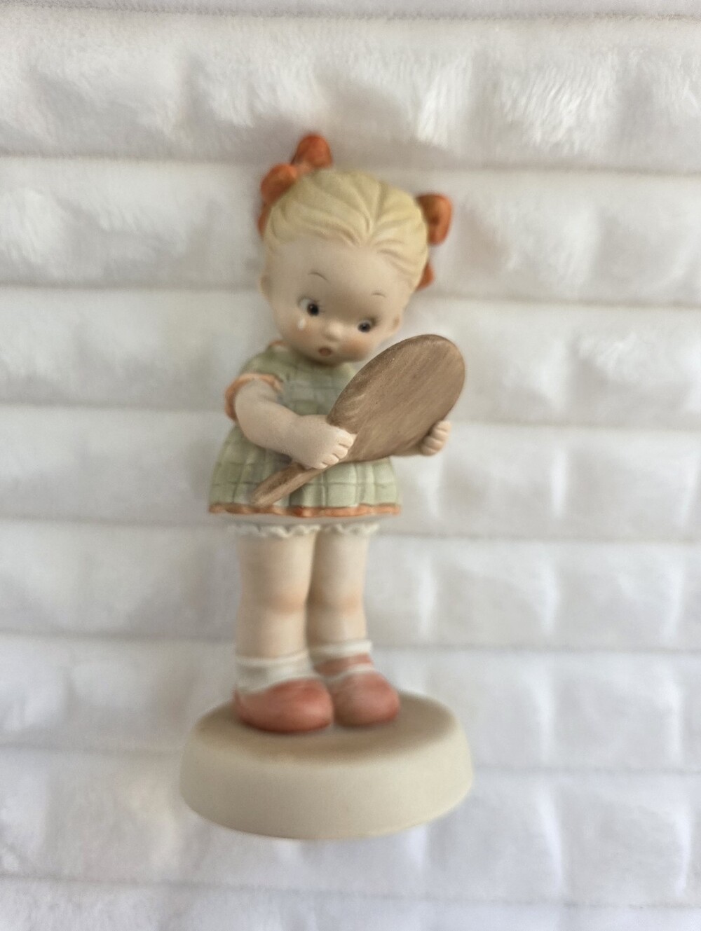 Memories of Yesterday 'I Must Be Somebody's Darling' Figurine